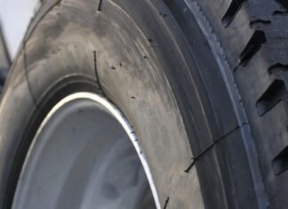 Saudi Arabia Commercial Vehicle Tire Volume Sales to cross 26 Million Units by 2028 Saudi Arabia Commercial Vehicle Tire Market